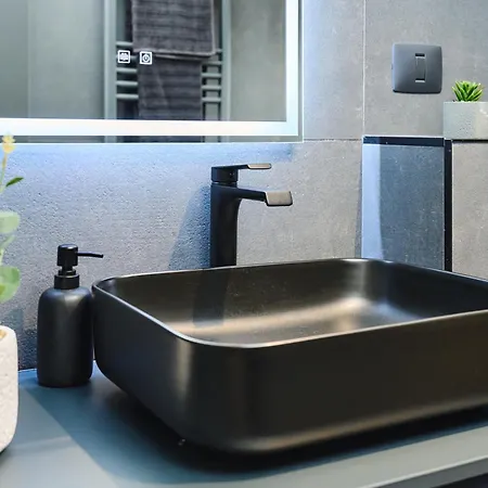 Grey Harmony - Premium Comfort In Appartement *