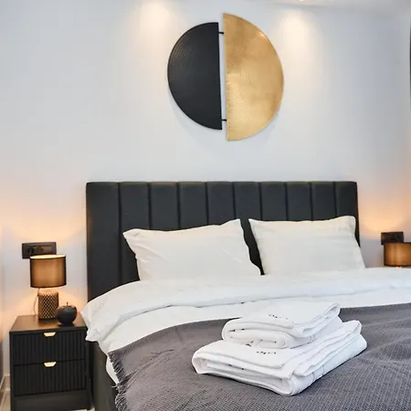 Grey Harmony - Premium Comfort In Timişoara